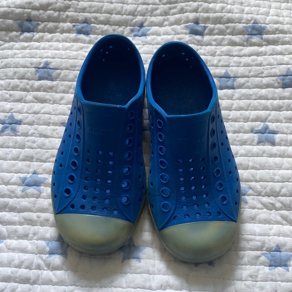 Toddler blue Native size 10